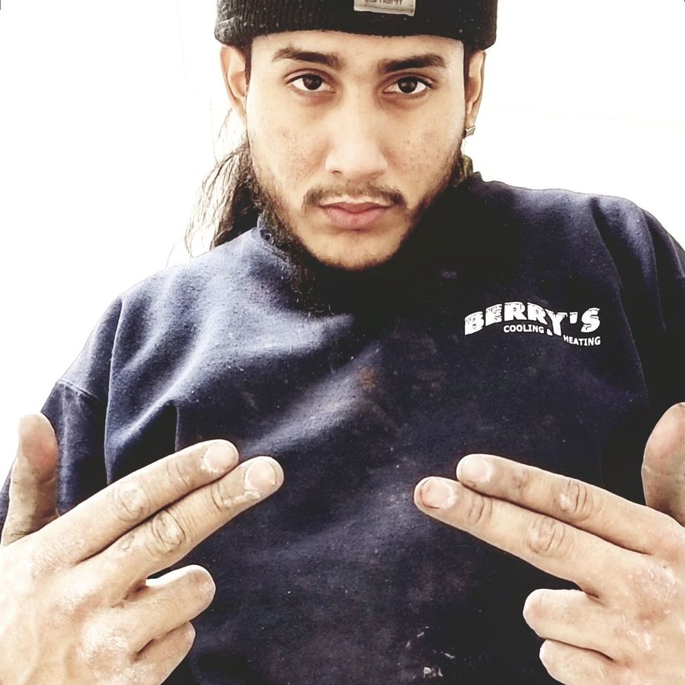 Meet your Posher, Twinn